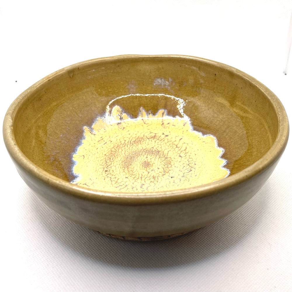 Vintage Pilgrimage Pottery Serving Bowl - Studio Art Pottery, 7.75” W, 3” H